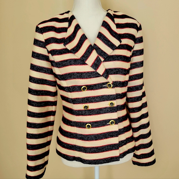 Cabi Love, Carol Collection Cruise Jacket - Picture 2 of 7